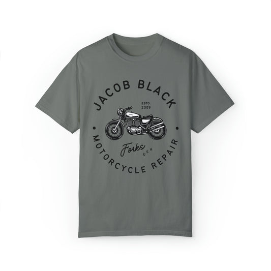 Jacob Black Motorcycle Repair // TEE